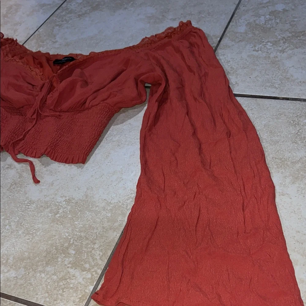 Forever 21 Rust Off-Shoulder Cropped Top - Picture 4 of 4